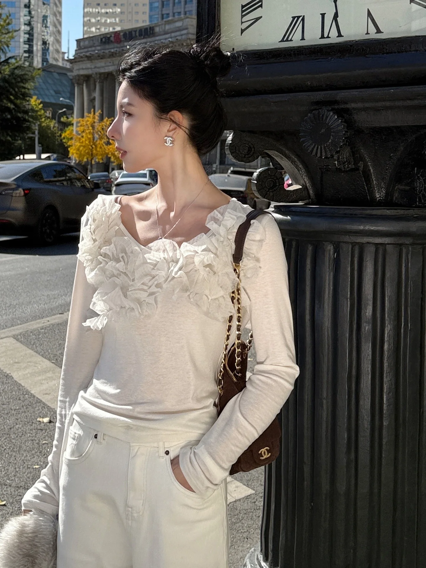 

Мягкая удобная эластичная трикотажная основа irt, женская осенне-зимняя легкая дышащая футболка из шелковой шерсти с 3D цветочным декором