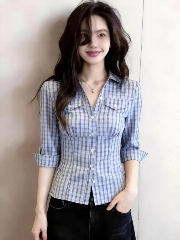 

Женская рубашка больших размеров в корейском ретро-стиле в клетку, с коротким рукавом, отложным воротником, для повседневной носки, стильный дизайн, дышащий полиэстер