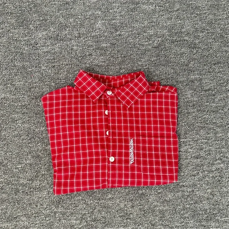 

Красные клетчатые мужские рубашки большого размера Mertra 1:1, высокое качество, повседневная женская рубашка в клетку из чистого хлопка с вышитым логотипом и буквами