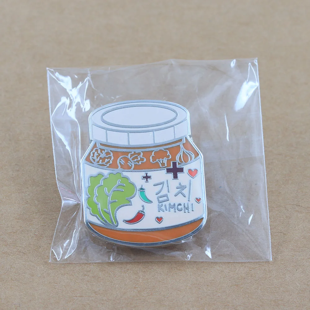 Niedliche Kimchi-Glas Emaille-Pin, Brosche mit koreanischem Essen-Motiv, lustiges Kimchi-Abzeichen für Rucksäcke und Kleidung, ein stilvolles Geschenk für Essensliebhaber. – Detail 12