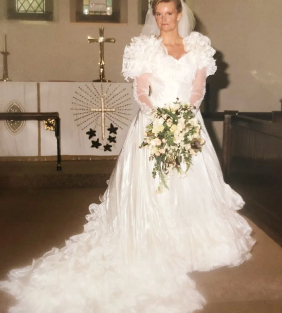 Old-fashioned 1890s Wedding Dress Ruffles Sleeve Destination Beach Bridal Gowns Queen Elizabeth Inspired Rustic Country 2026