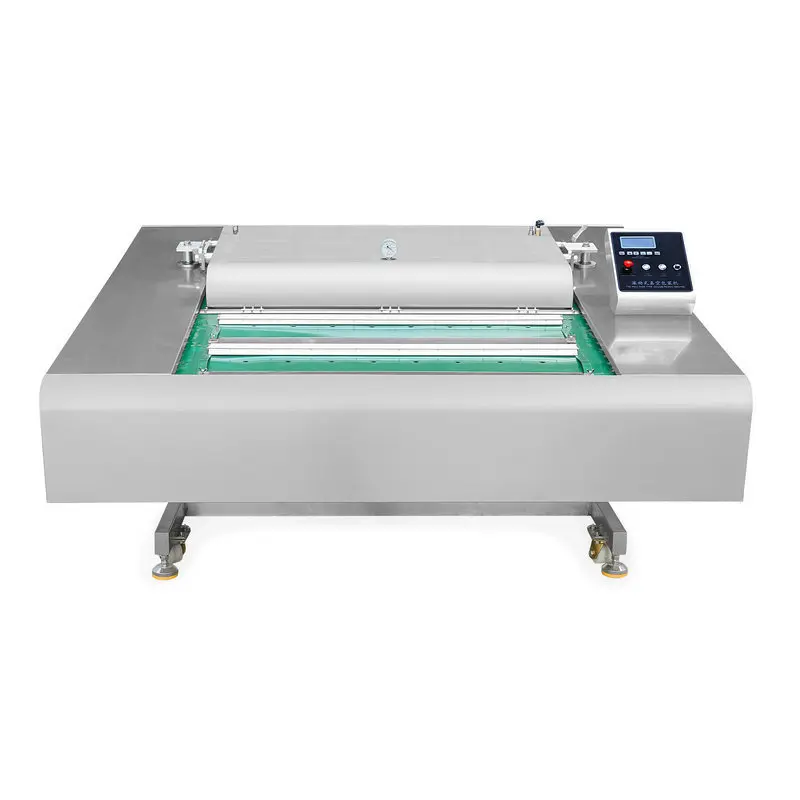 Continuous rolling vacuum packaging machine for prefabricated vegetables