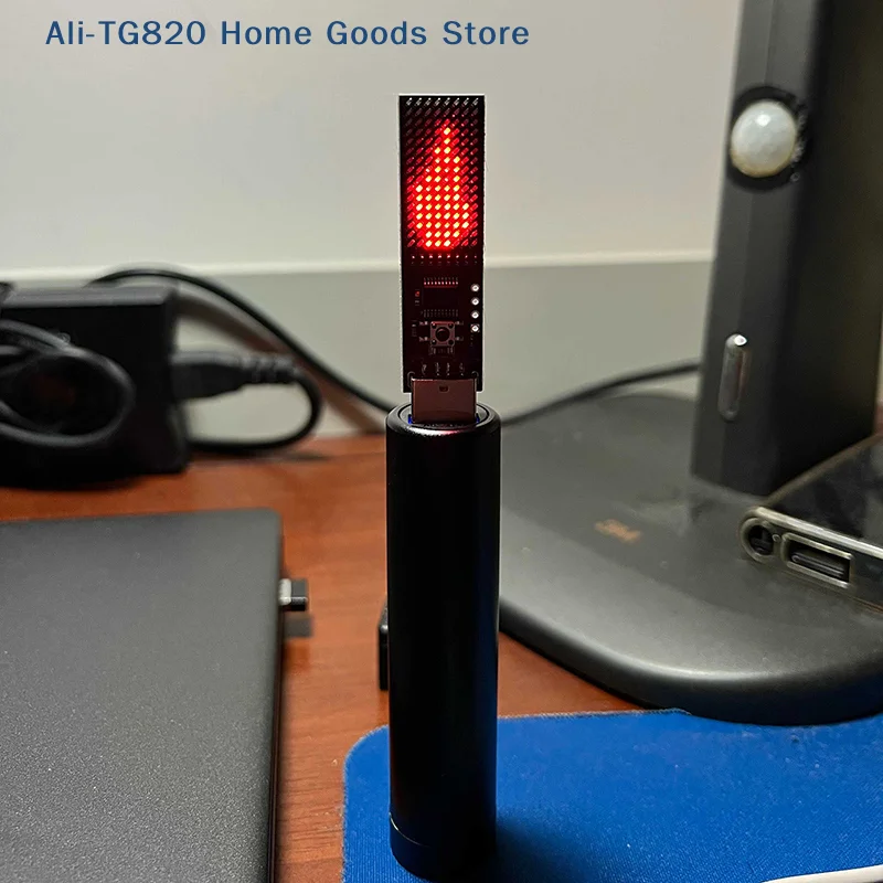 

[TG820]Electronic Flame Candle 8x16 LED Matrix Display Light USB Powered Animated Visual Effects Mood Lighting