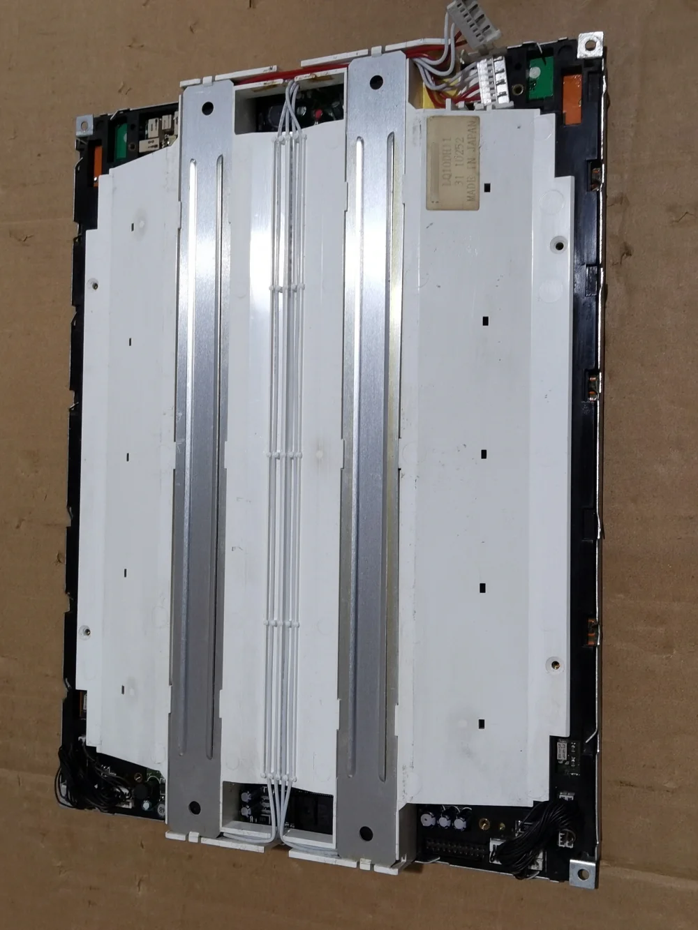 Tampilan layar LCD LQ10DH15 asli