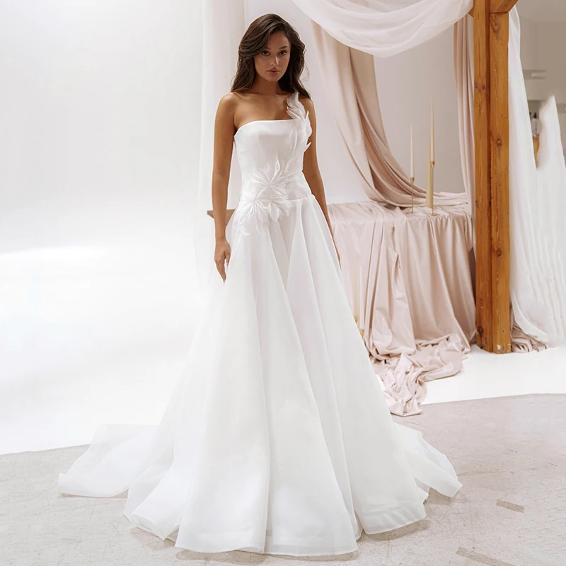 Eightree Women A-Line Wedding Dresses 2025 Strapless Princess Sleeveless Bridal Dress Formal Wedding Ball Prom Gowns Customized