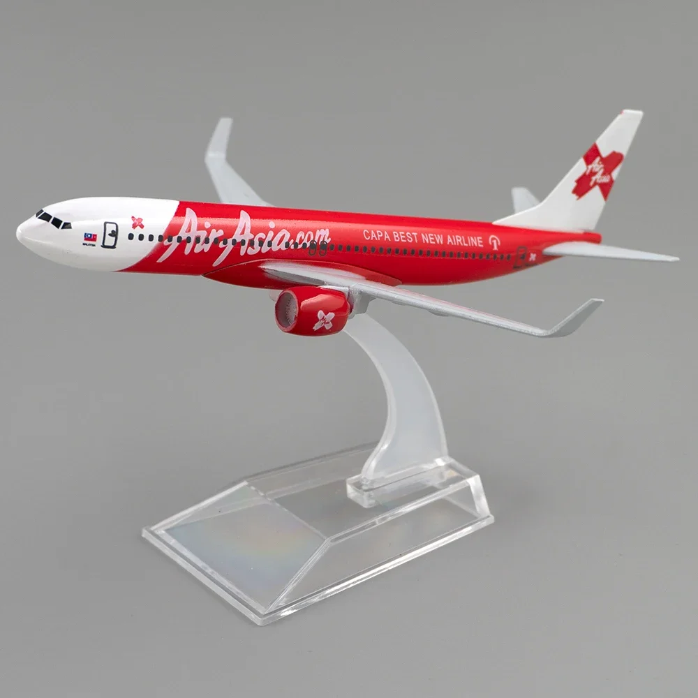 1/400 Scale Alloy Aircraft Boeing 737 Air Asia 16cm B737 Airplane Model Children  Gift for Collection Home Decoration