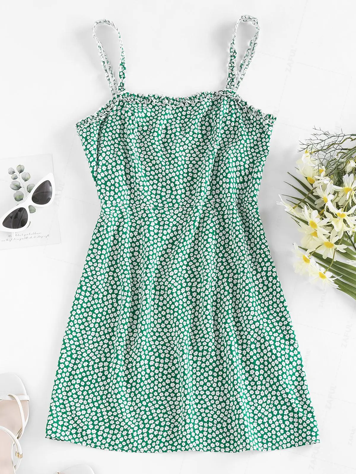 ZAFUL Ditsy Floral Frilled Cami Sundress