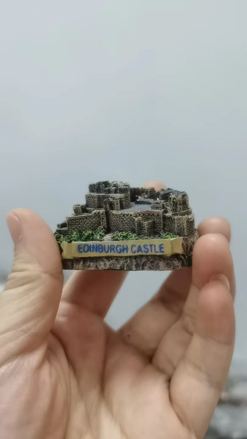 resin figure mental psychological sand table game box court therapy building   EDINBURGH CASTLE