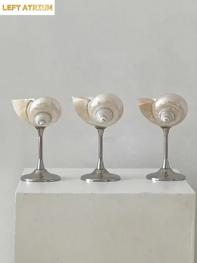 Wabi-sabi Style Natural Conch Wine Glass Shell High Footed Cup Creative Decorations for Bars and Restaurants Home Decoration