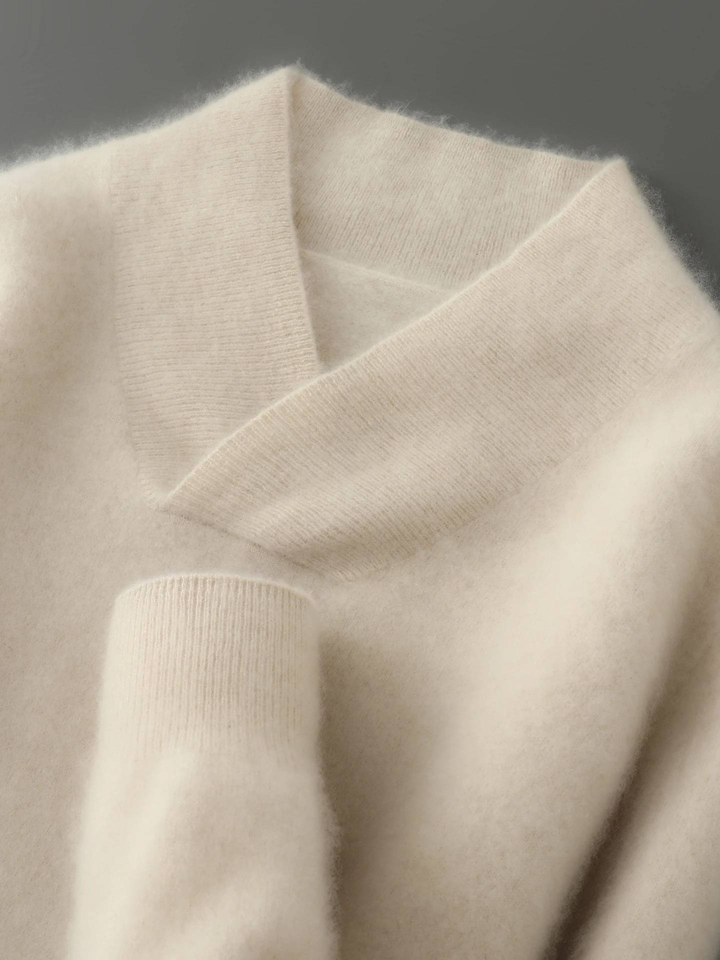 

Мужской вязаный свитер свободного кроя с воротником-стойкой, повседневный, универсальный, комфортный, теплый, с длинным рукавом, V-образный вырез, шерстяной топ