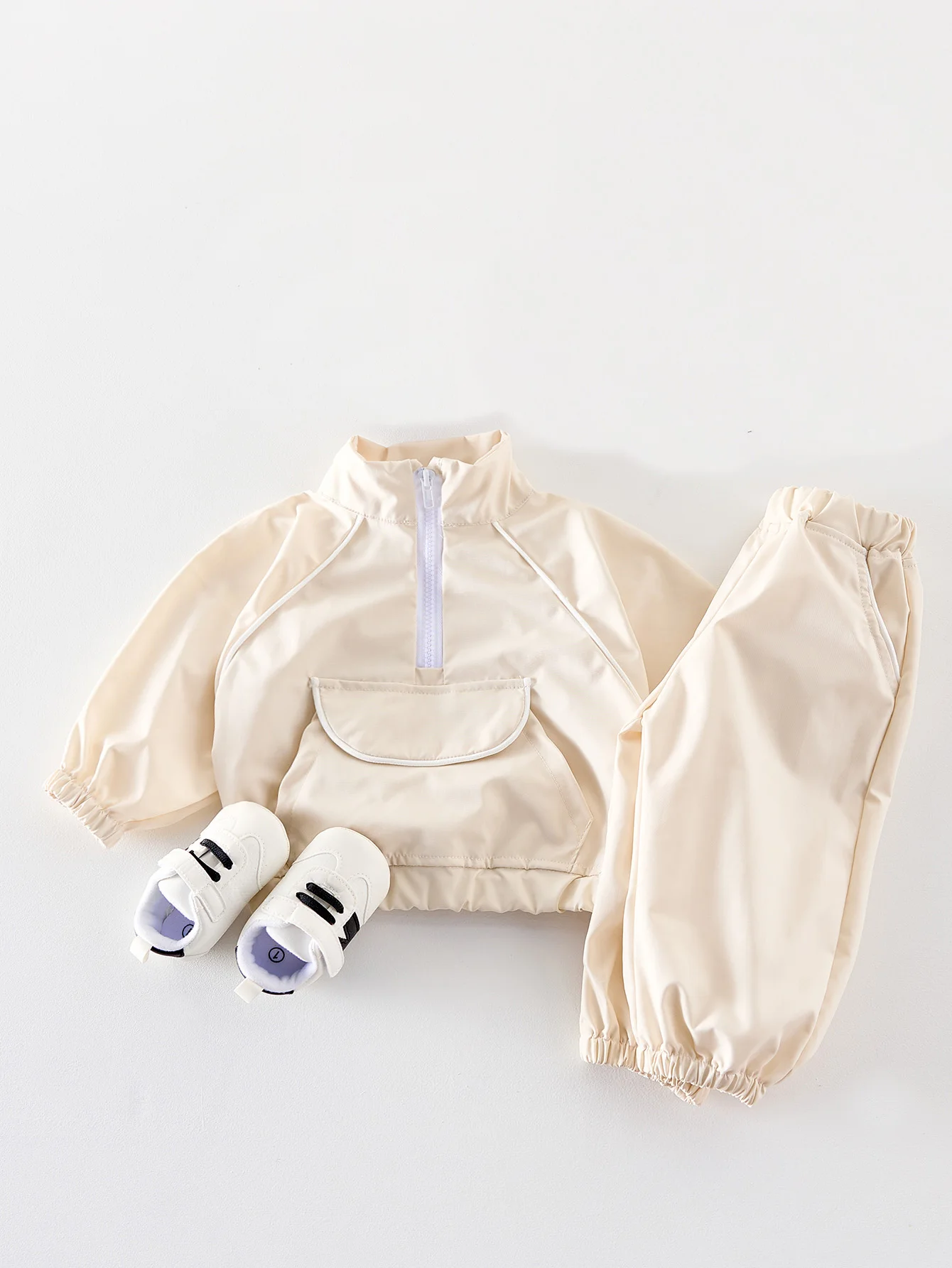 Spring and Autumn Boy and Girl Baby Large Pocket Casual Set, Semi-High Neck Long-Sleeved Long Pants Set
