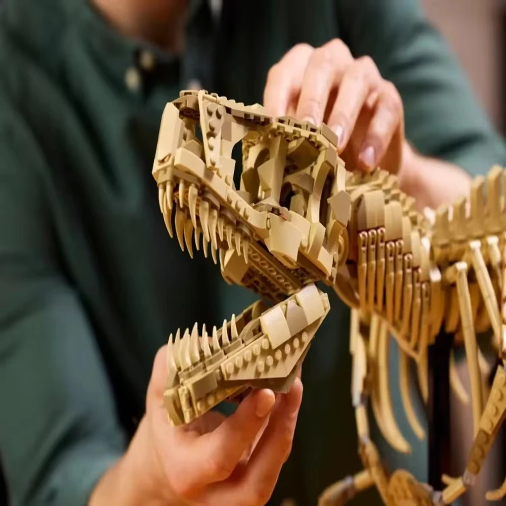 سلسلة إبداعية مكونة من 3145 قطعة من عظام الديناصور 100 سنتيمتر تيرانوصور الأحفوري نموذج اللبنات السلع المنزلية اللعب عيد الميلاد