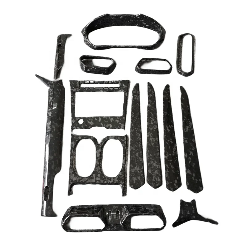 

Кованая сухая отделка салона автомобиля из углеродного волокна для Lamborghini URUS, дверные планки, вентиляционные отверстия, крышка приборной панели, комплект интерьера