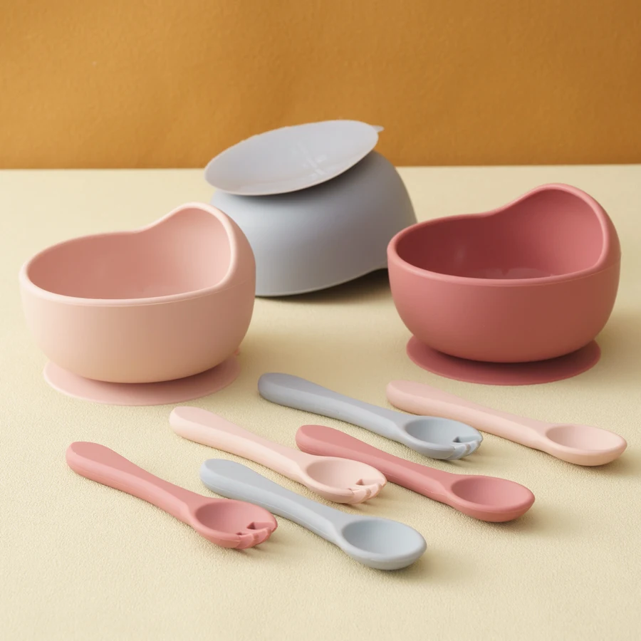 Personalized Name Silicone Baby Feeding Bowl Set Baby Learning Dishes Suction Bowl Set Training Spoon Weaning Tableware