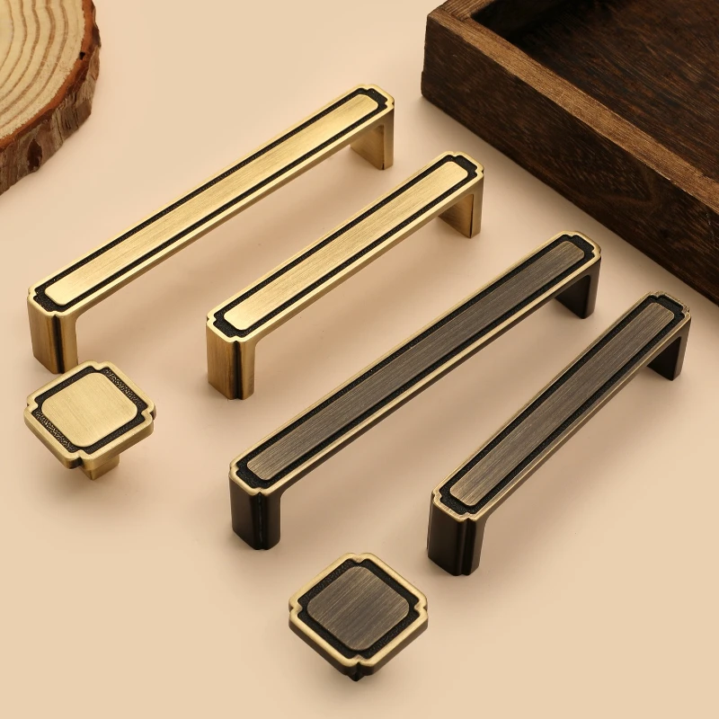 Brass American Retro Cabinet Door Single Hole Handle Light Luxury Drawer TV Foyer Cabinet Drawer Tea Table Wine Cabinet Handle