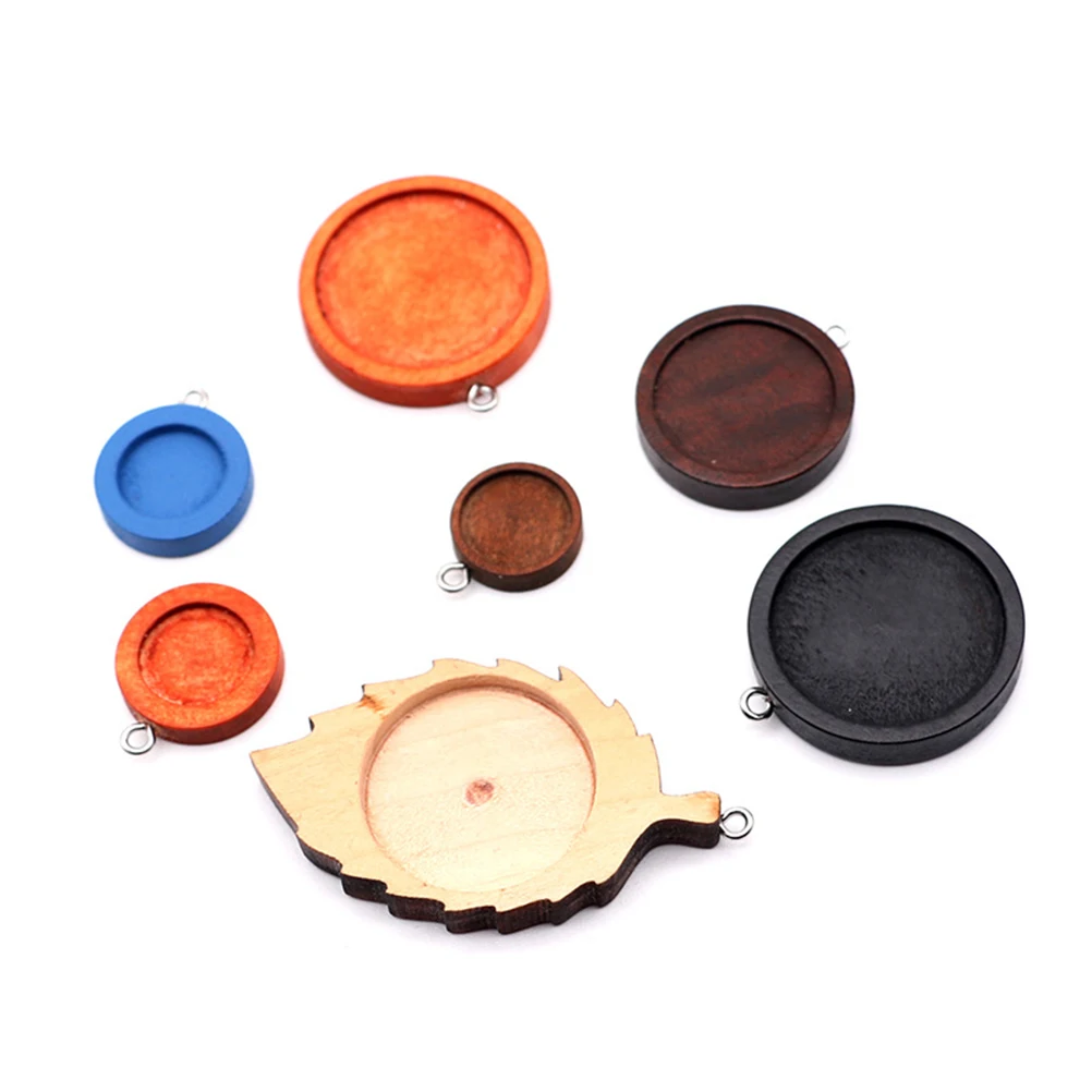 

30 Pcs Wood Bottom Pendant Accessory For Making Necklace Tray Durable Accessory for Necklace Crafting Elegant Gifts Charm