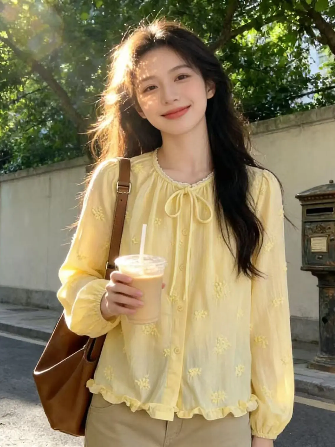 

French Style Yellow Embroidered Long Sleeve Shirt Women Spring 2026 New Sweet Floral Patterned Belted Loose Fit Breathable Co...