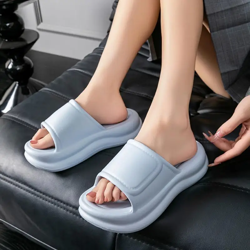 Comfortable Platform EVA Non Slip Slippers Women Summer 2026 Lightweight Height Increase Sandals Woman's Fashion Beach Shoes