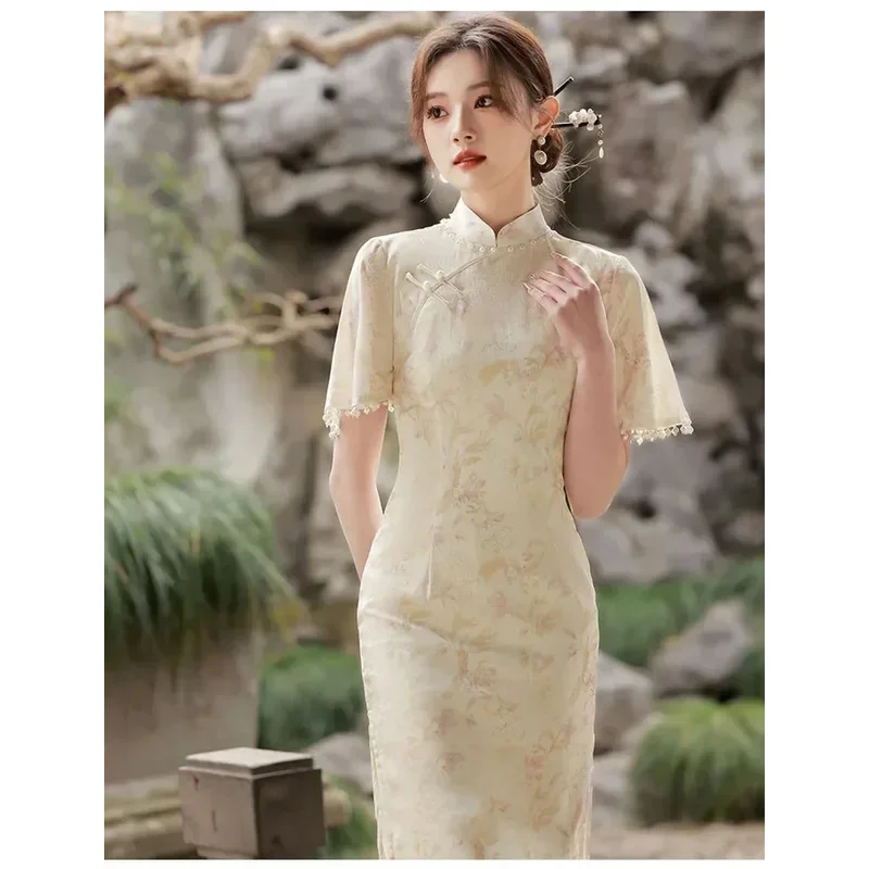 فستان شيونغسام تقليدي ربيعي 2023 بأكمام قصيرة ناعم عتيق أزياء حفلات الزفاف النحيفة أنيقة طويلة تشيباو S إلى XXL