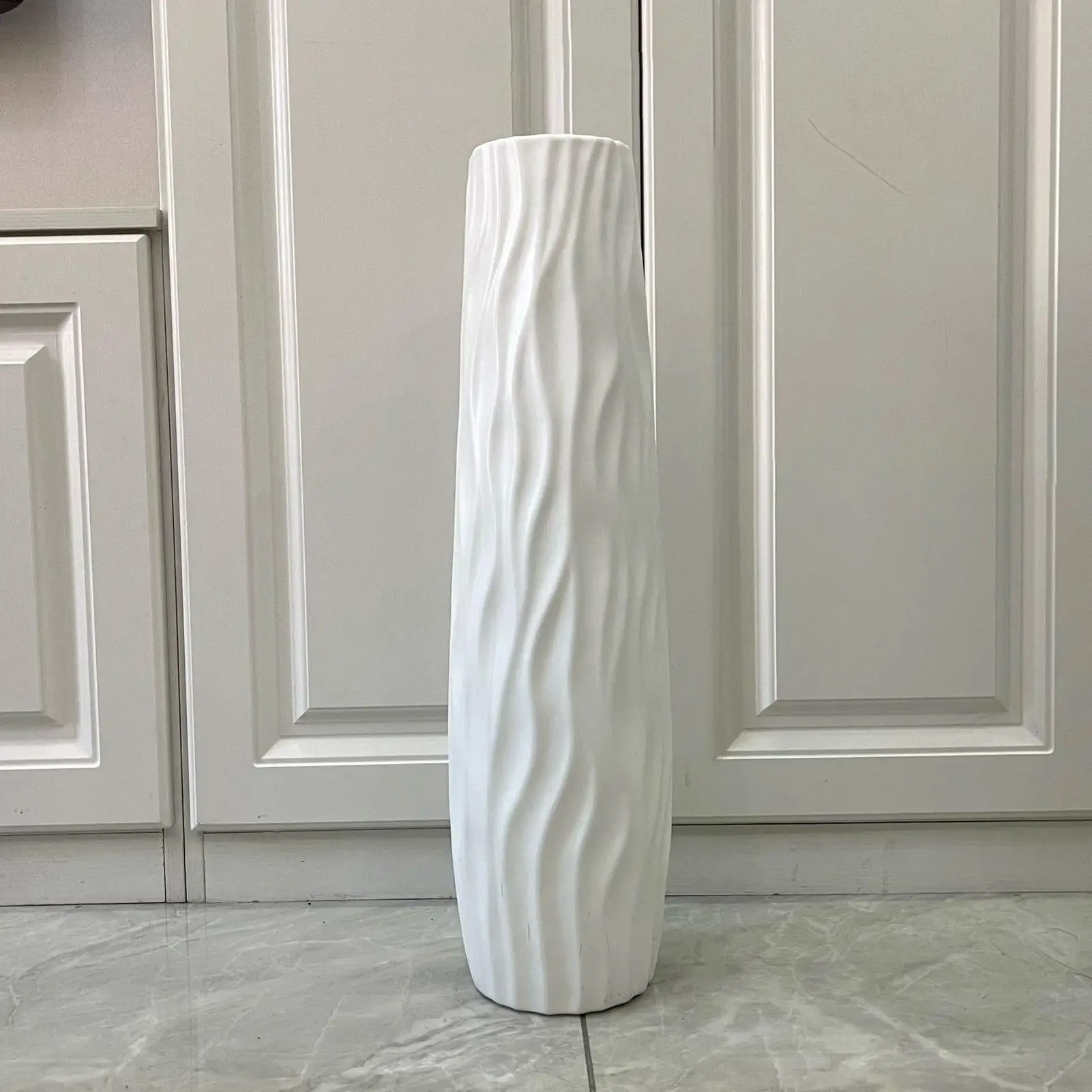Floor standing Vase Morden Stylish Large Flower Vase Home Ornament Housewarming Gift Wedding decoration for Home Entryway Hotel