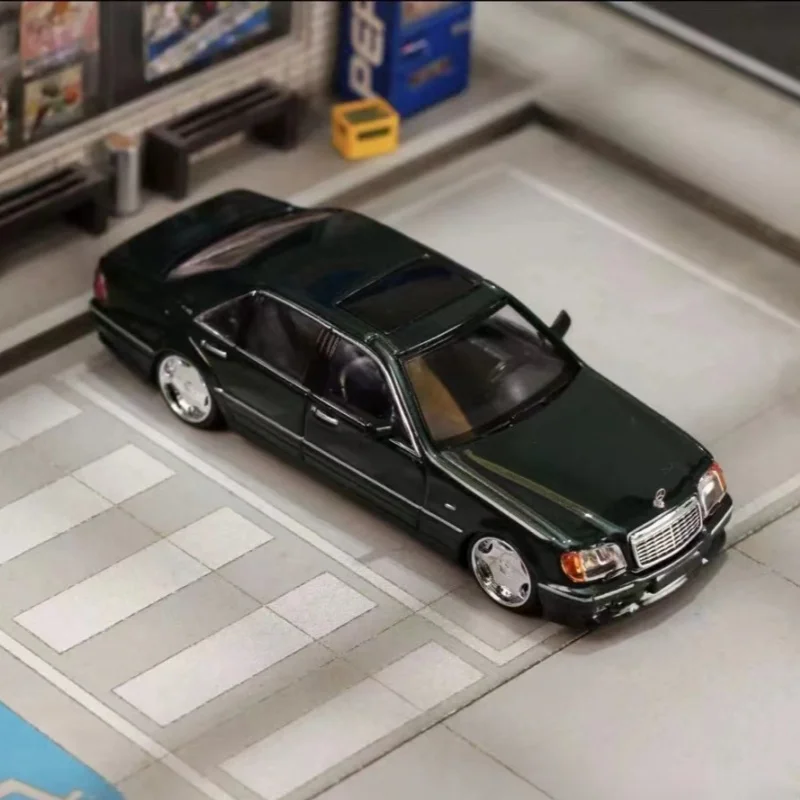 

SteeetWeapon 1:64 Low range limited edition Mercedes-Benz S600 W140 alloy car model