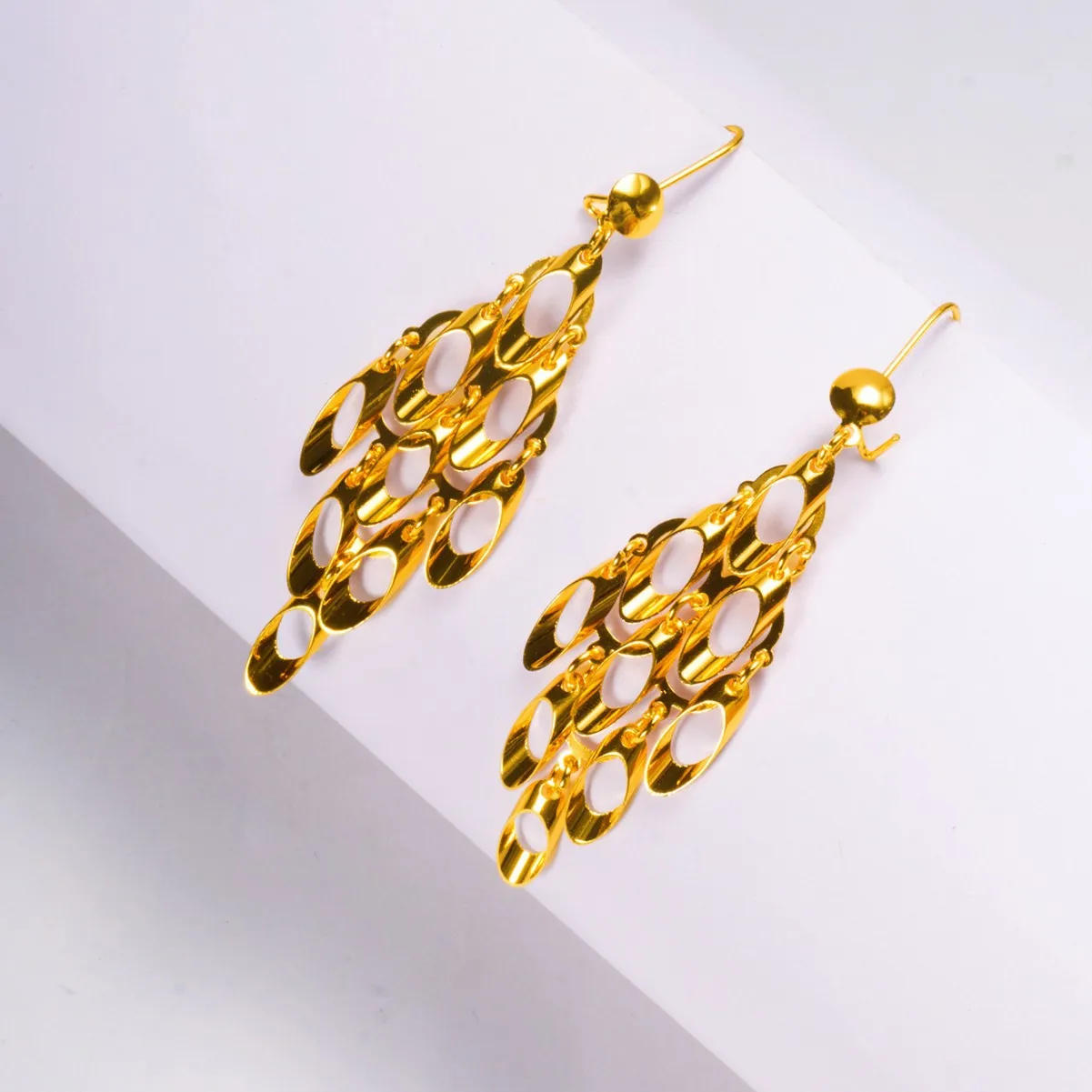 Cross-border temperament female Korean version peacock tail long exaggerated fringed copper material plated 24K premium earrings
