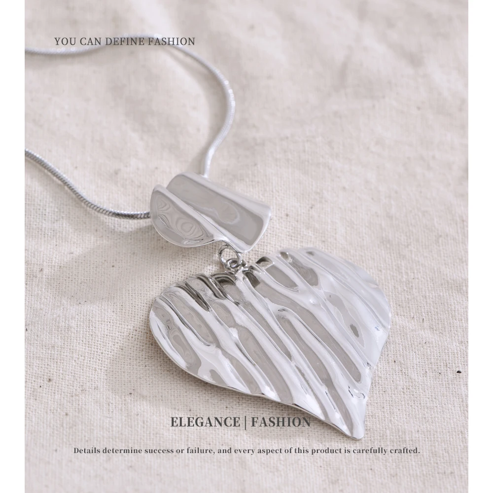 NiNice Necklaces for Women Weatherproof Jewellery Tarnish Free Stainless Steel Love Pendant Sweater Chain
