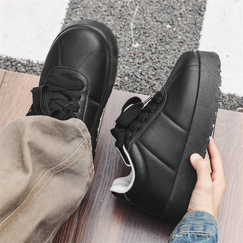 2024 Autumn and Winter New Breathable and Versatile Trendy Fashion Thick Soled Thickened Niche Bread Shoes