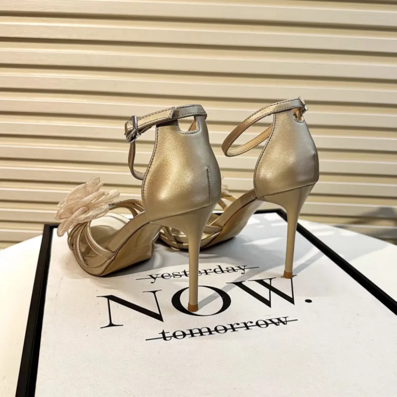 

Горячая новинка 2026: Женские модные босоножки на высоком каблуке с ремешком на щиколотке, с открытым носком, узким ремешком, элегантные туфли для вечеринок