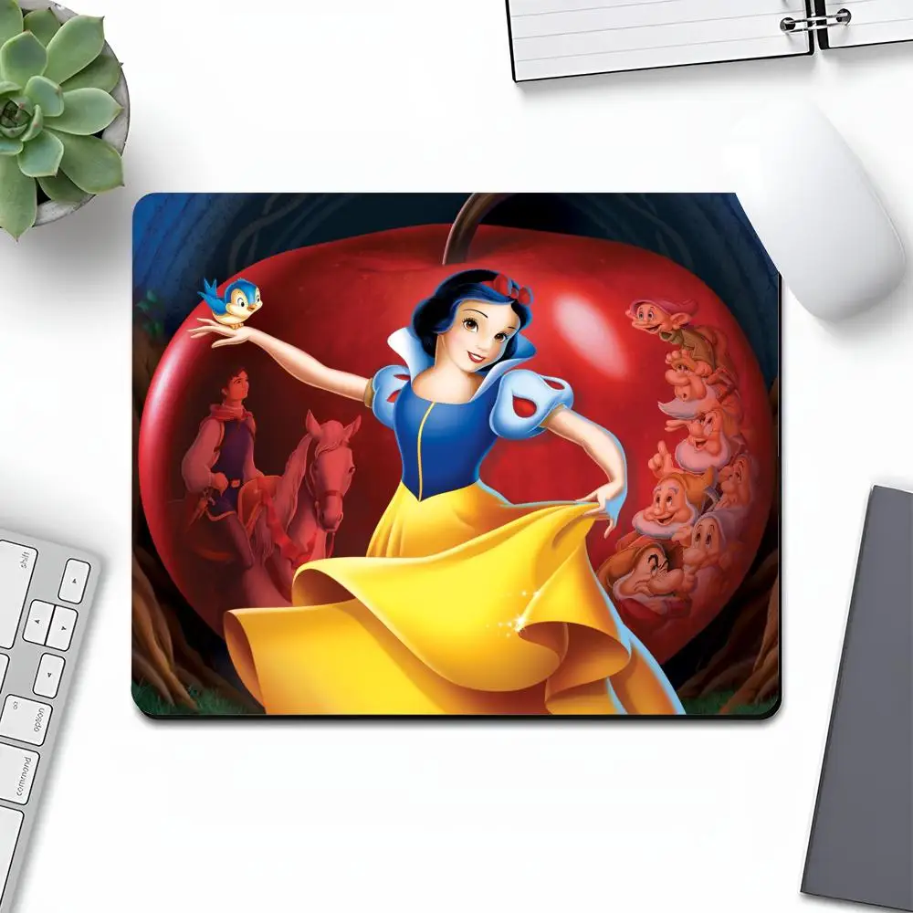 Snow White Mouse Pearlescent Pad Art Gaming Gamer Small Rubber Locking Edge Large Computer MousePad Laptop Desk Pad