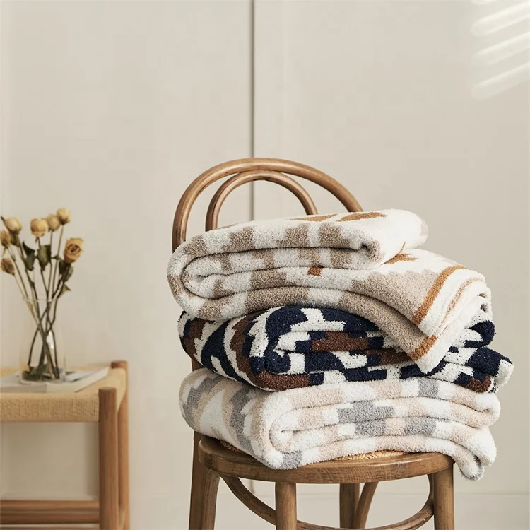 

Chunky warm microfiber knitted throw blanket 100% polyester knitted blanket for home decor for winter