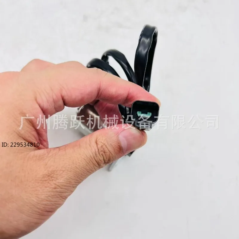 Excavator loader parts 20Y-60-32120-20Y-60-32121 rotary solenoid valve PC200-7