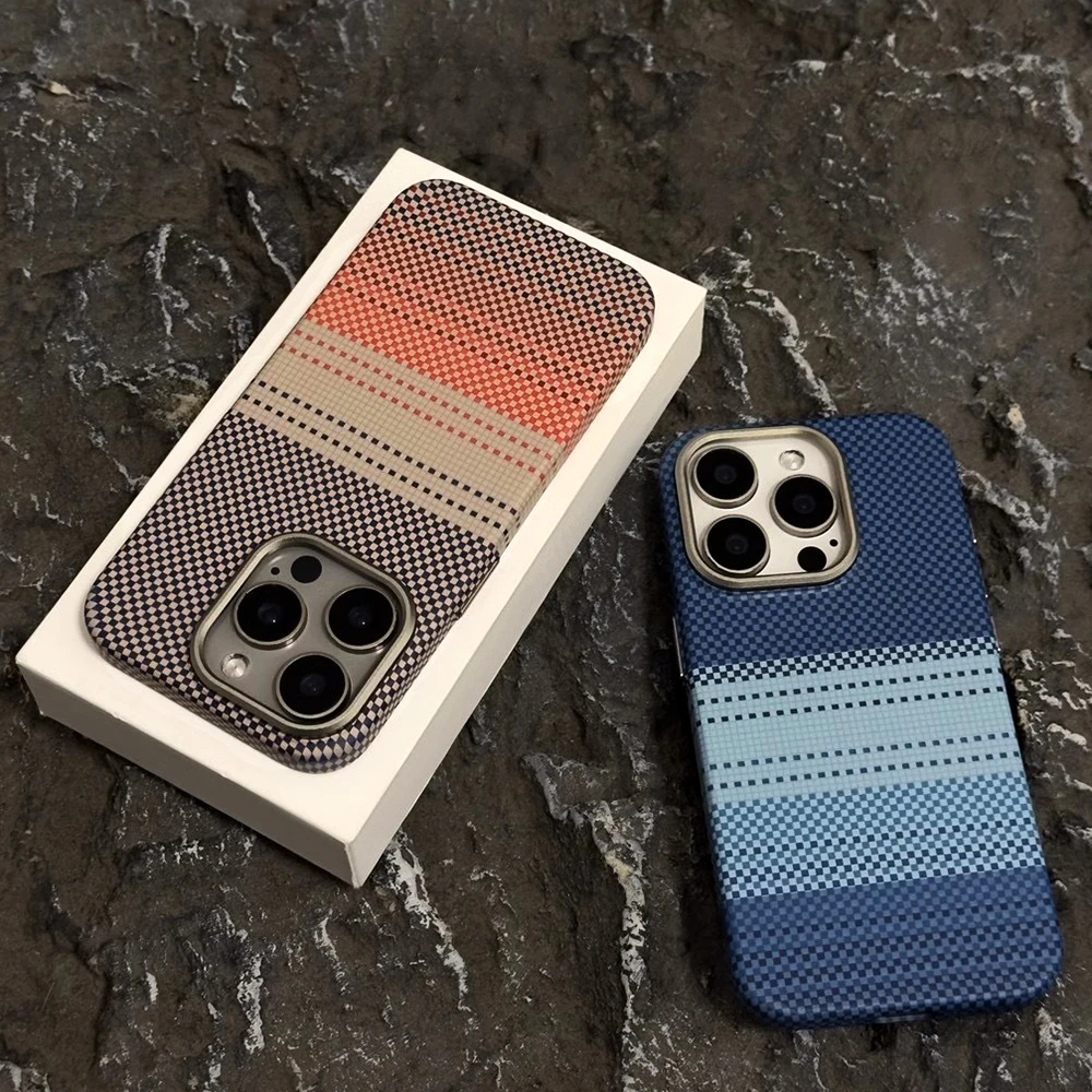 

Abstract Carbon Fiber Pattern Magsafe Phone Case for IPhone 16 15 14 Plus 13 12 Pro Max Wireless Charging Alloy Lense PC Cover