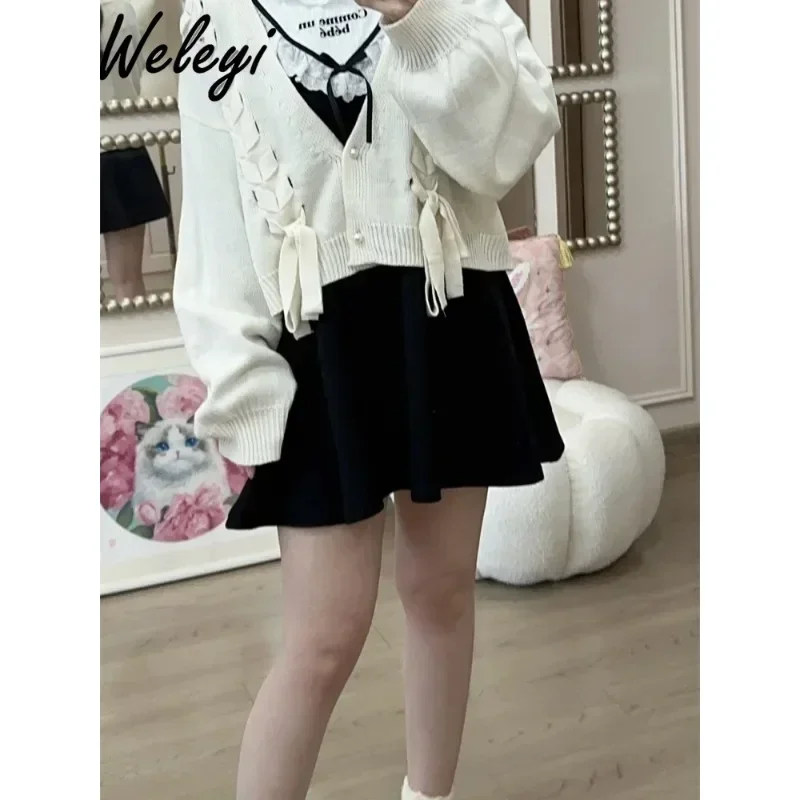 Japanese Girls Sweet Knit Sweater 2024 Spring New Cute Jirai Kei V-neck Solid Color Long Sleeve Short Knitted Cardigan for Women