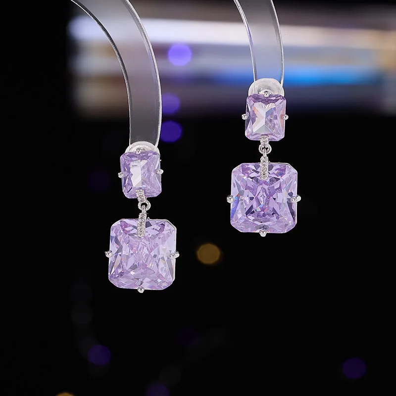 

Fashionable Light Luxury Square Sugar Zirconia Super Sparkling Elegant Earrings for Women S925 Silver Needle Versatile High-end