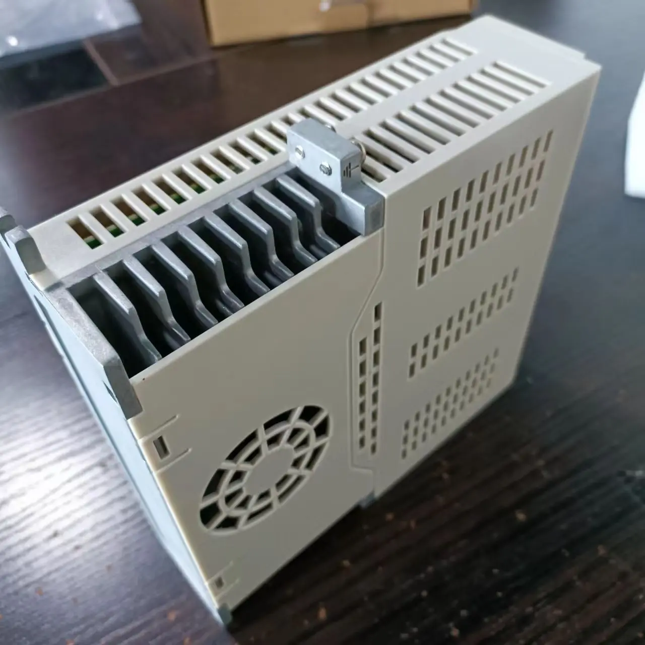 Сервопривод ES3-02BAI ES3-04BAI ES3-08BAI ES3-10BAI Открытый 13% билета