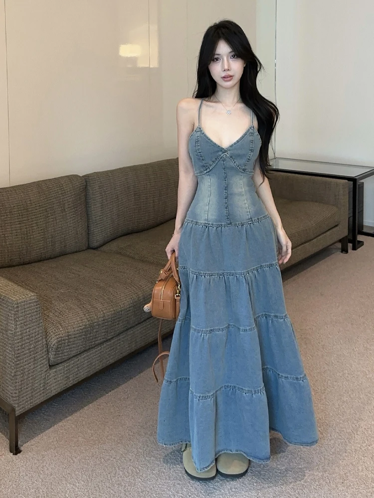 

Sexy Retro V-Ne Low Cut Denim ter Dr Pure Desire Design Bal Waist-Cinching Long Skirt for Young Women Summer Wear