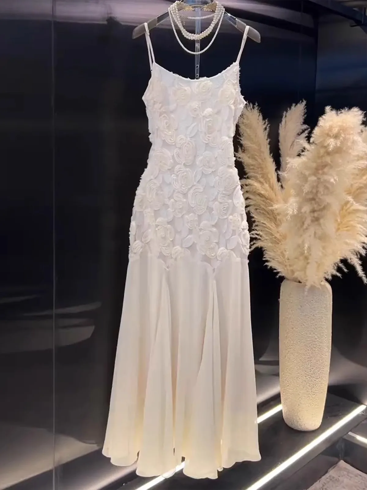 Ele Lace Strap Dr mujer verano 2025 nuevo diseño pequeño sentido largo Dr Tee-dimensional decoración floral cintura a