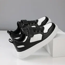 2024 New Boy Sport Shoe Black White Children Casual School Shoes Girls Soft Sole Kids Running Shoe Designer Gym Shoe Boys