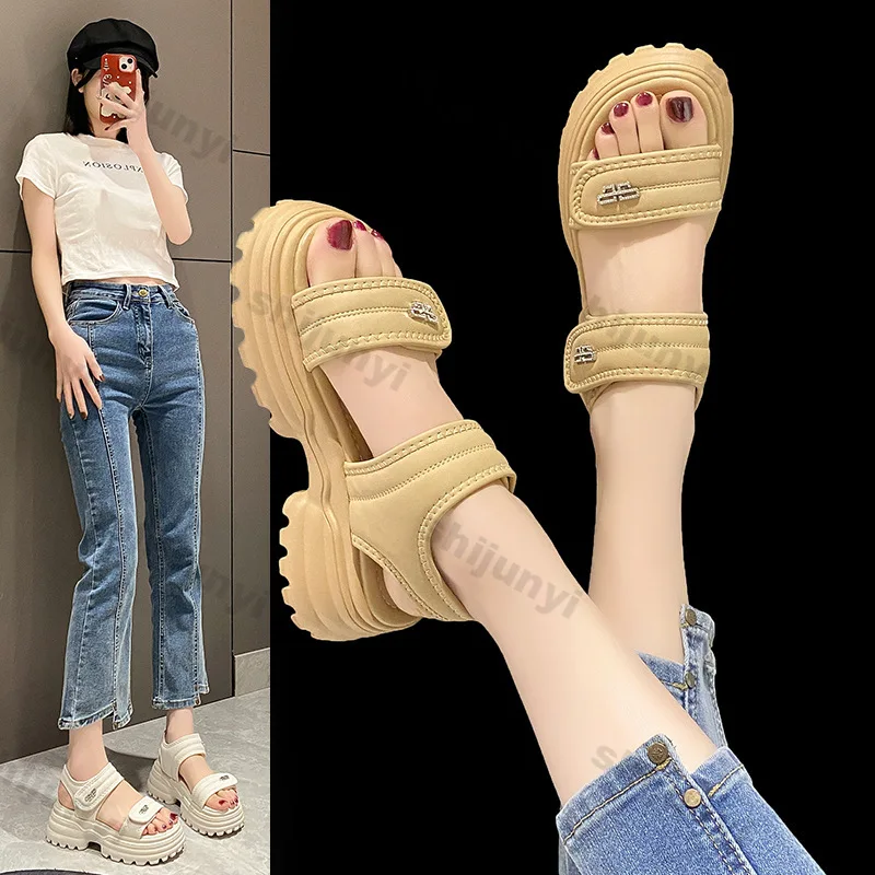 Women\'s Sports Sandals 2025 Summer New Fashion Flat Casual Sandals Thick-soled Non-slip Female Outdoor Casual Beach Slippers