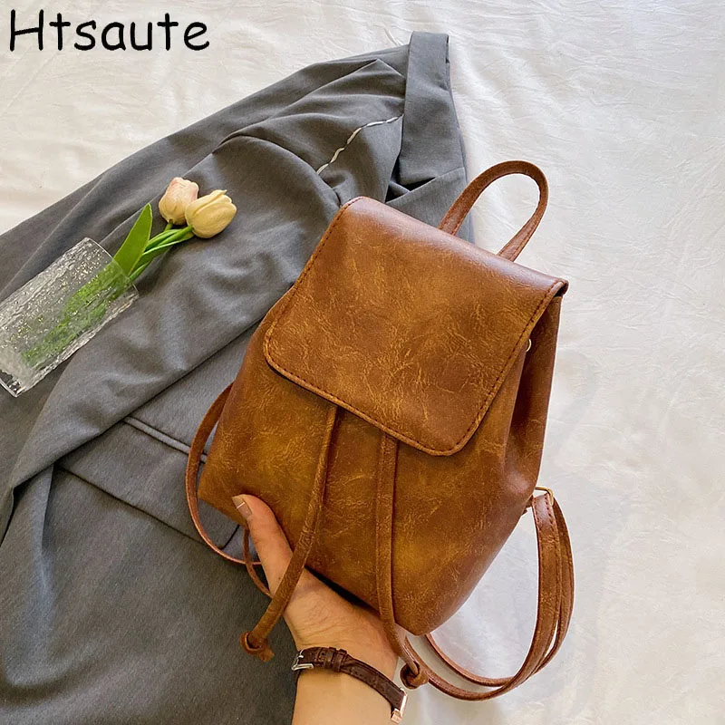 حقائب ظهر صغيرة كاجوال للنساء حقيبة مدرسية كلاسيكية بمقبض علوي من جلد البولي يوريثان بلون سادة حقيبة ظهر كاجوال بسيطة للسفر