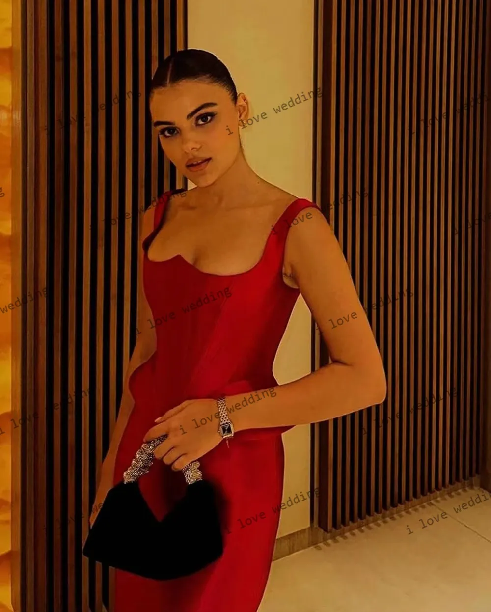 

Evening Dresses 2025 Elegant Rose Red Wedding Party Dress For Woman Sleeveless Satin Prom Dresses Sweep Train Formal Customized