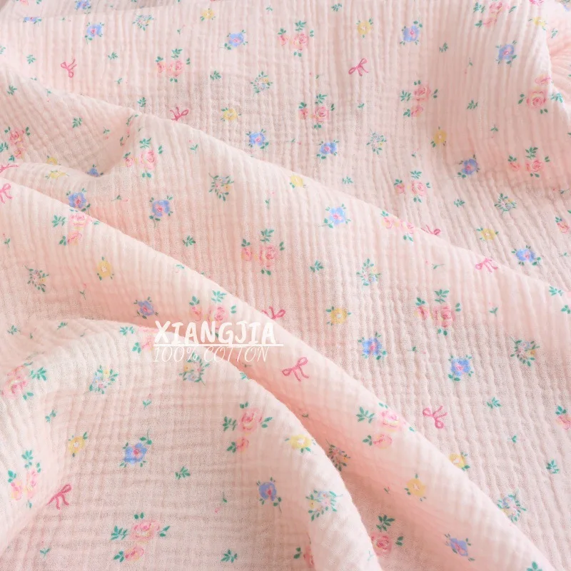 135x50cm Gewebter Baumwoll-Doppelschicht-Kreppstoff mit Blumenmuster für Kinderpyjamas, Steppdecken, Lätzchen, Handtücher und Badetücher – Detail 3
