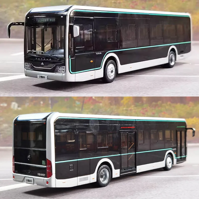 Alloy 1:42 Yutong Bus Model U12 Shanghai Public Transportation Pure Electric Bus Model with Light Version Collectible Gift