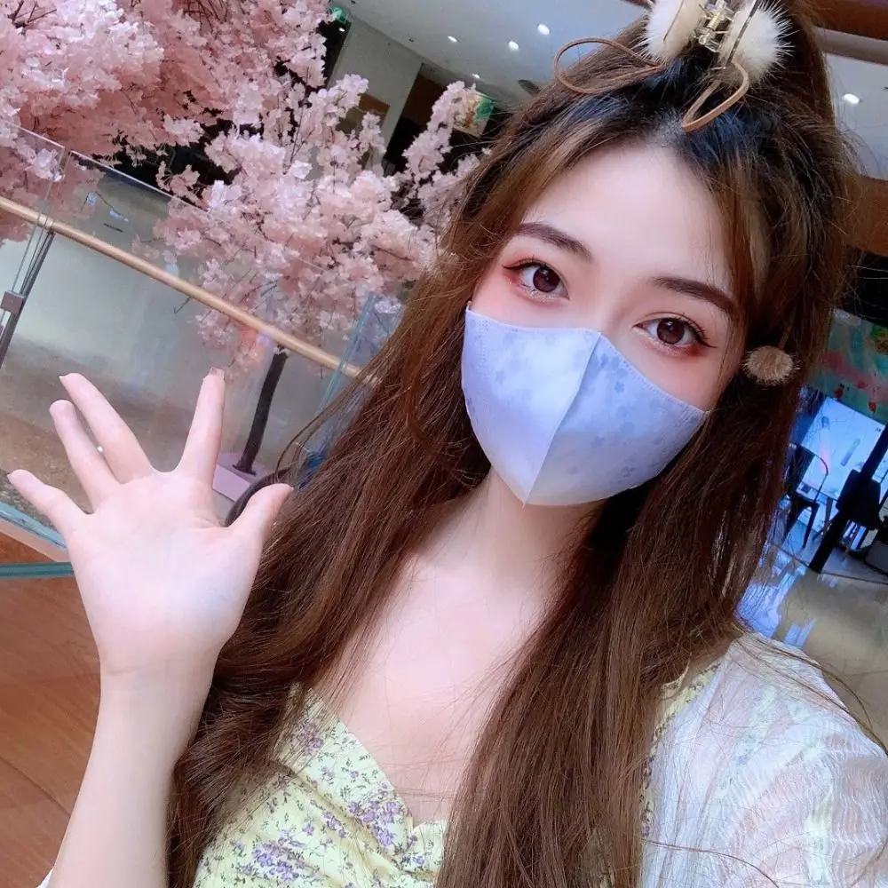 10pcs Gradient Print Color Disposable Face Mask 3D Design V-face Anti Dust Mask 3layer Protective Face Cover Women Female