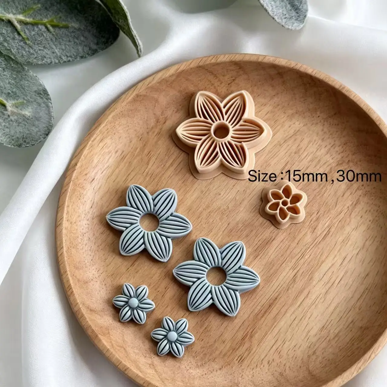 Frühlingsblumen-Formen aus Polymer-Ton, Mehrfache Frühlingsblumen-Ausstecher, Schneidformen für DIY-Ohrringherstellung, 3D-gedruckte Tonwerkzeuge – Detail 9