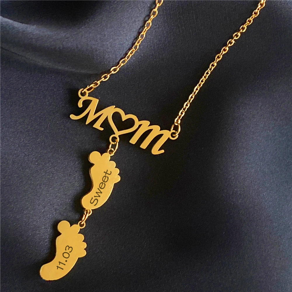 Engraved Baby Name Date On Footprint Stainless Steel custom name Necklace for Women Customized Heart Foot Jewelry Kids Gift