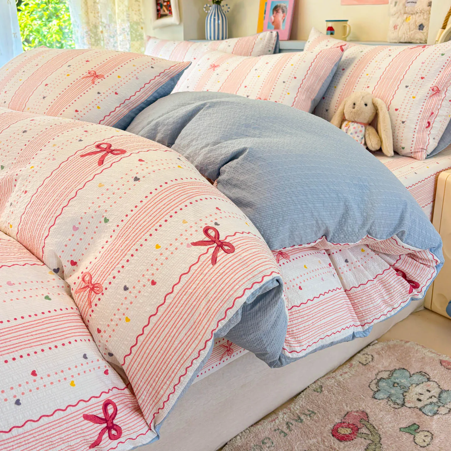 Ins Girls Strawberry Bedding Sets 2025 New Queen Size Bed Sheet Set Duvet Cover Set With Pillowcase No Filling