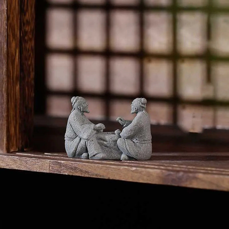 1PC Miniature Landscaping Decorations, Miniature People Figurines Chinese Elder Statues Playing Chess Landscape Miniature Bonsai