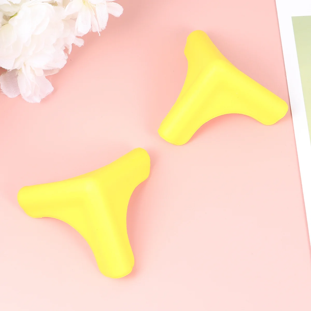 

4Pcs Anti Crash Corner Protector Soft Silicone Baby Safety Furniture Guard for Table Desk Yellow Desk Protector Corner